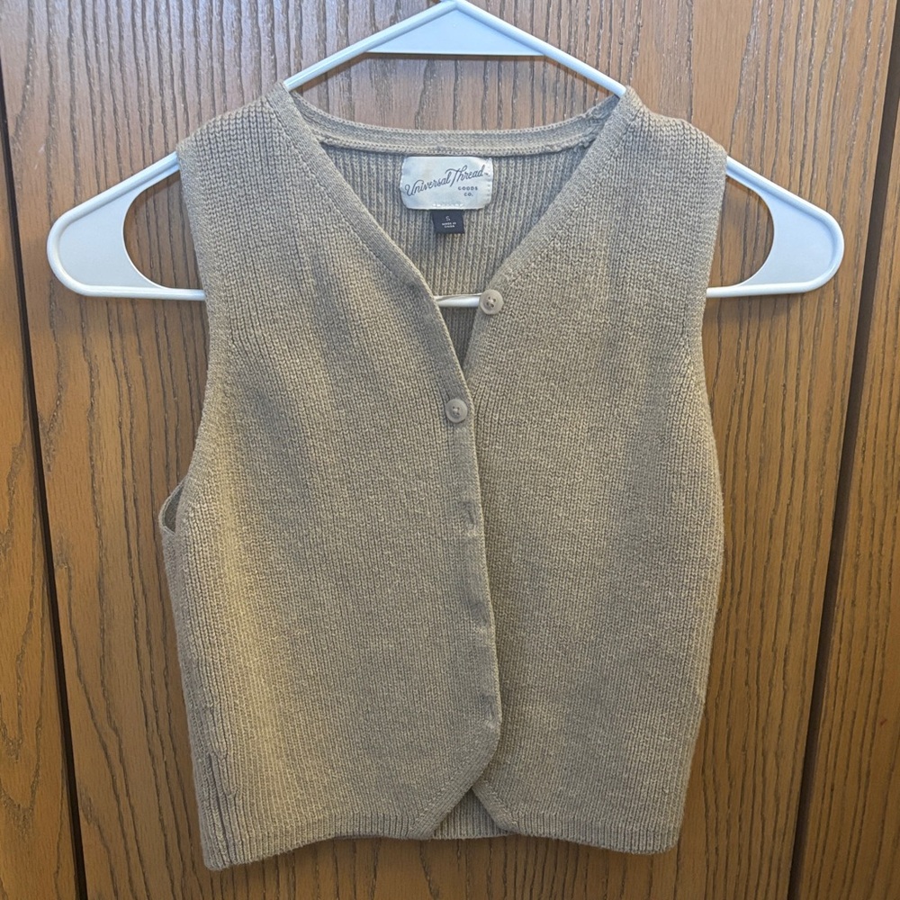 Universal Thread Tan Sweater Vest